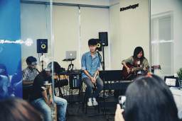 Music school singapore performance with students