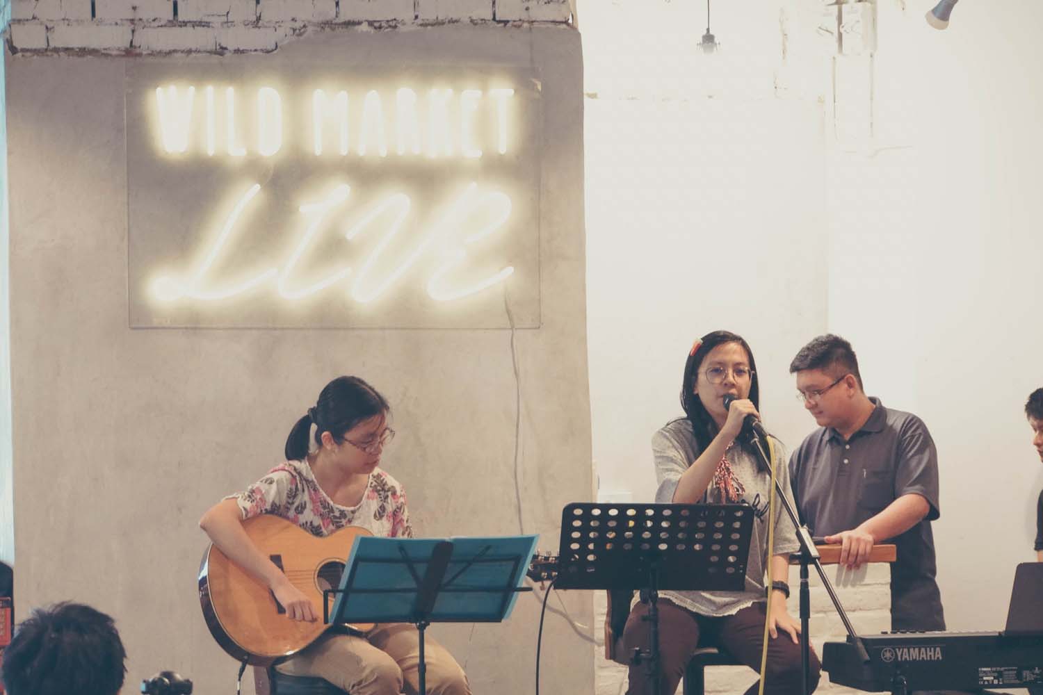 music school singapore piano teacher with students